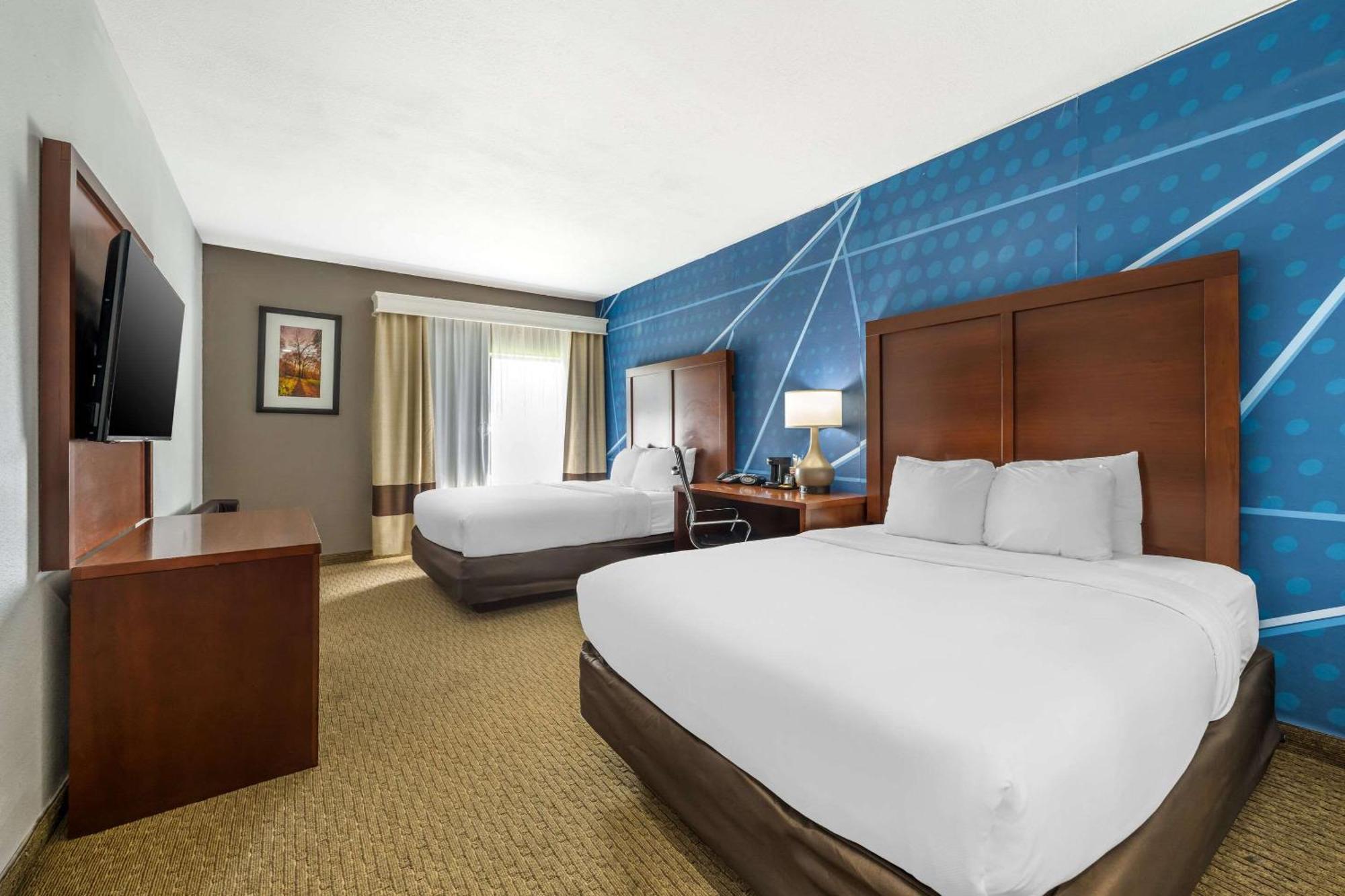 Comfort Suites Omaha East-Council Bluffs Bagian luar foto