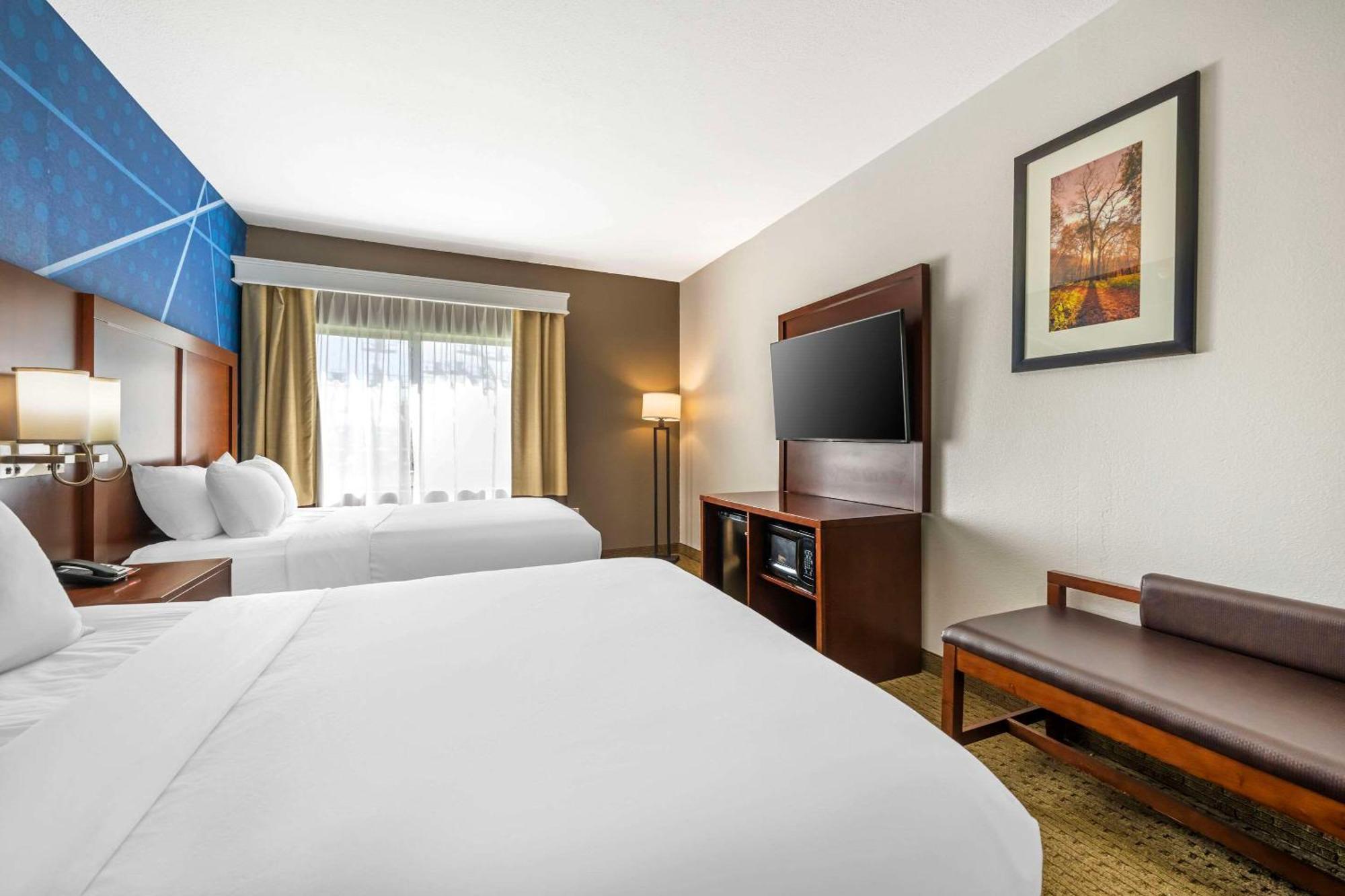 Comfort Suites Omaha East-Council Bluffs Bagian luar foto