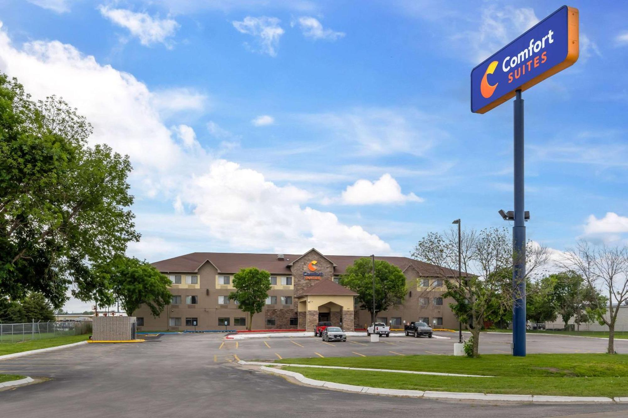Comfort Suites Omaha East-Council Bluffs Bagian luar foto